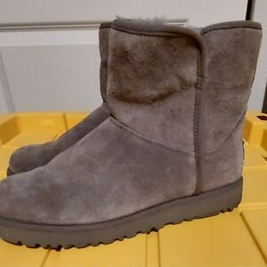UGG Classic Gray Winter Boots